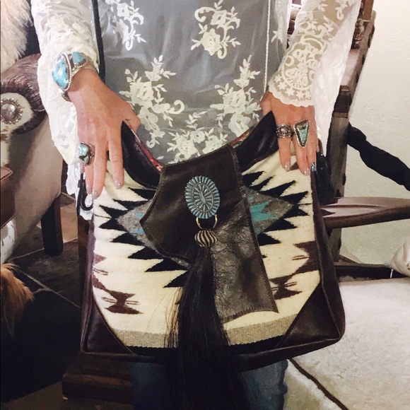 Meet your Posher, Tracey. - Picture 7 of 8